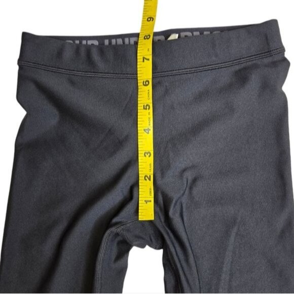 Under Armour black crop midrise heat gear compression legging XS - Picture 7 of 8